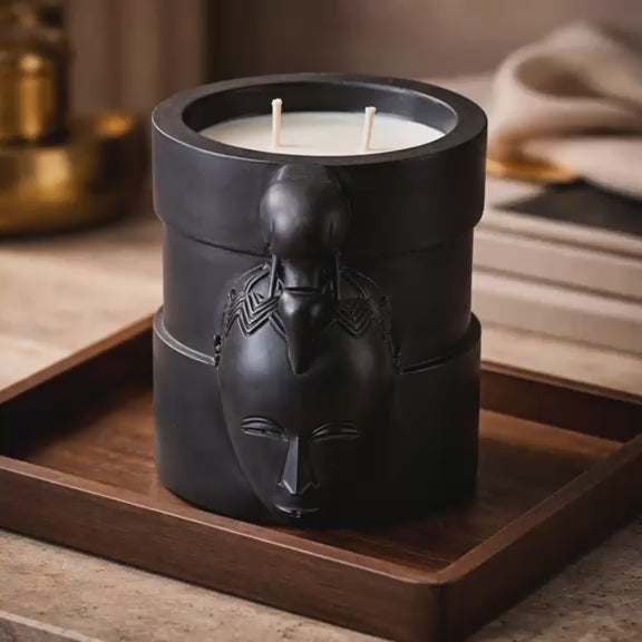 Yaure Mask Candle Black